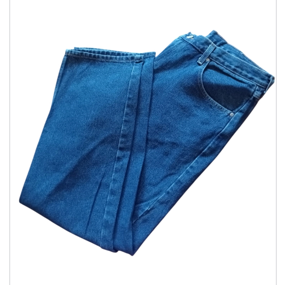 Wrangler Men's Classic Blue Jeans